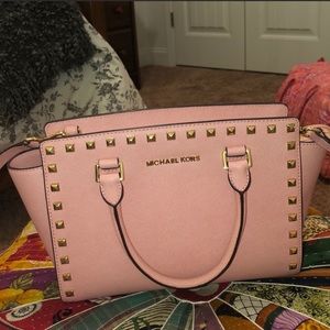 Michael Kors purse